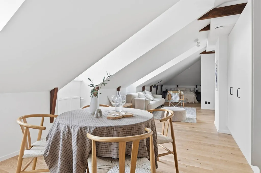 Söögituba - Modern Loft with Garden Access in Sundbyberg