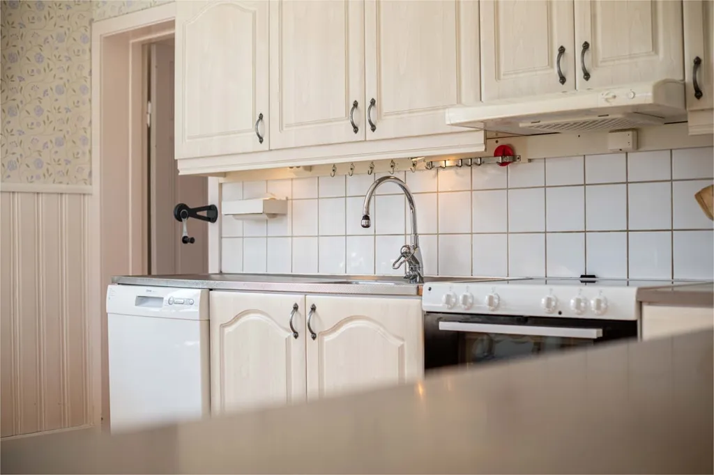 Cucina - Charming Farmhouse with Workshop in Nyhem