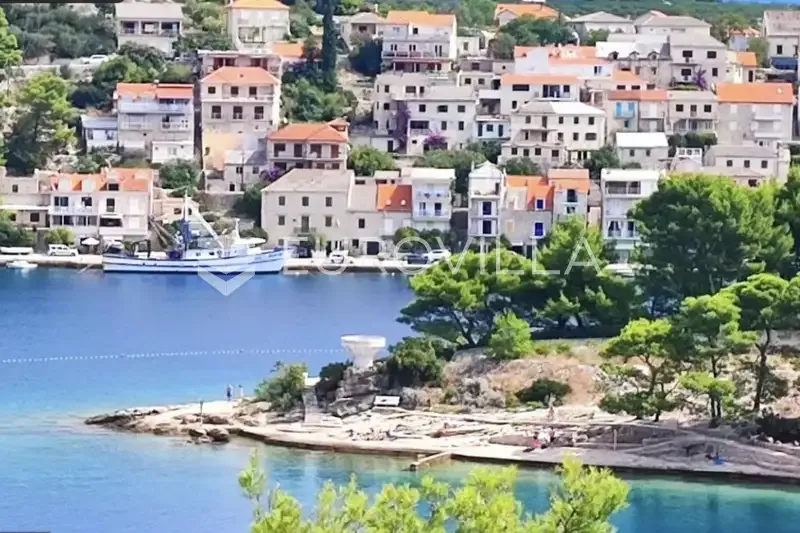 Urbanized Land with Sea View in Povlja