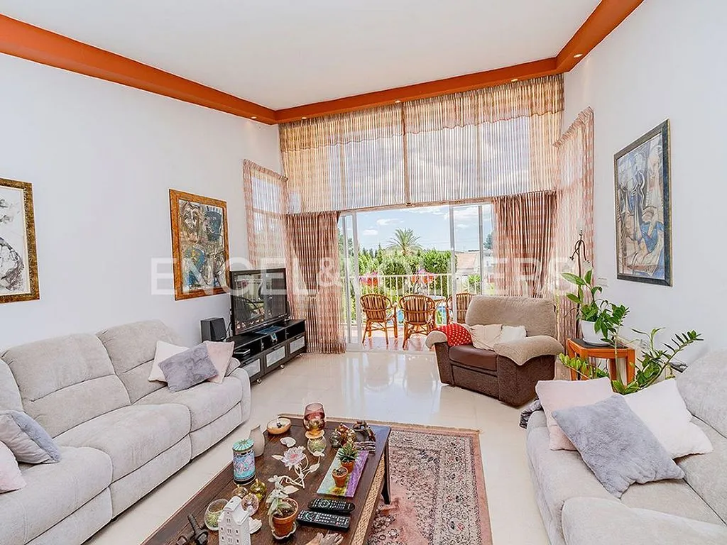 Séjour - Mediterranean Villa with Pool in Mutxamel