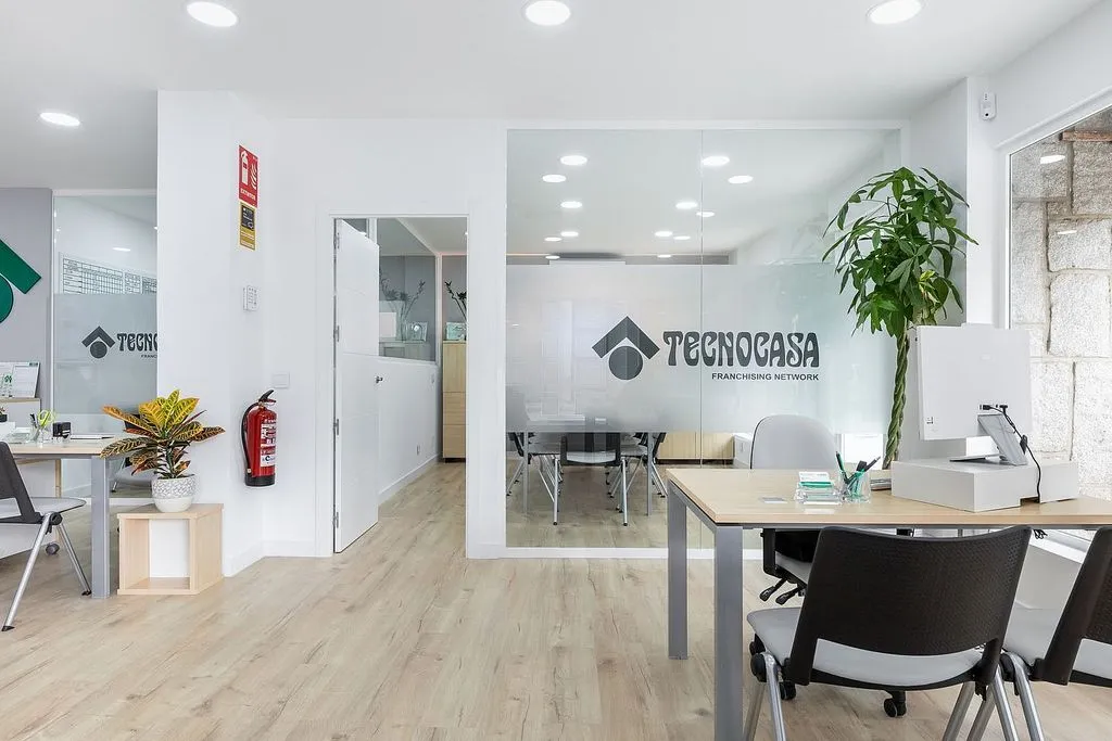 Bureau - Furnished Flat with Garage in Torrelodones Centre
