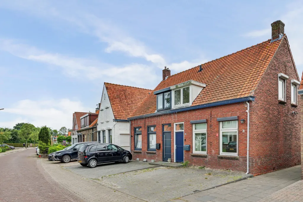 Välivaade - 2-Storey House with Garden in Wemeldinge