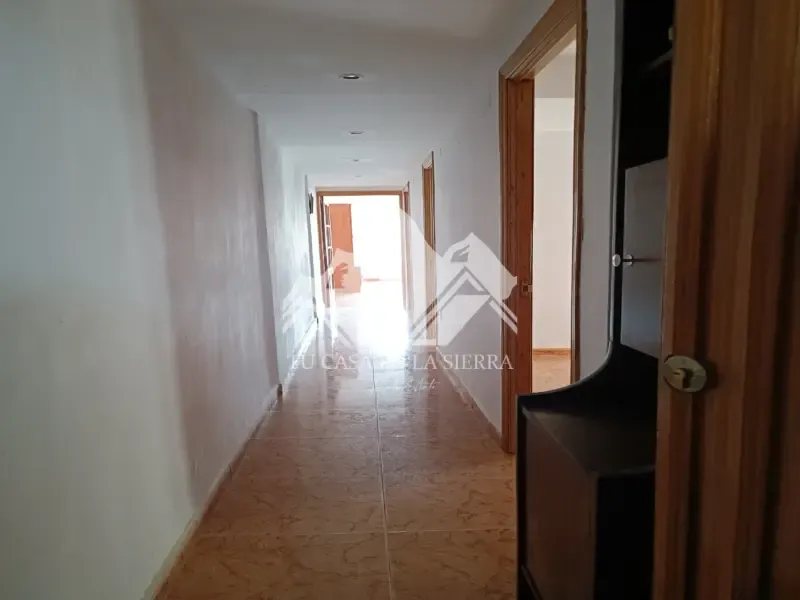Ingresso - Apartment with Balcony in San Rafael Centre