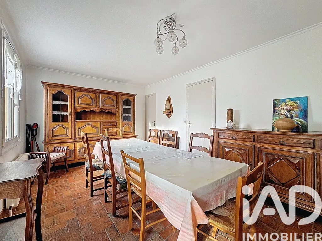 Salle à manger - Maison avec Jardin Arboré à Hanvoile