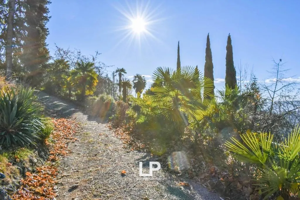 Jardin - Luxury Villa with Lake Views in Cittiglio