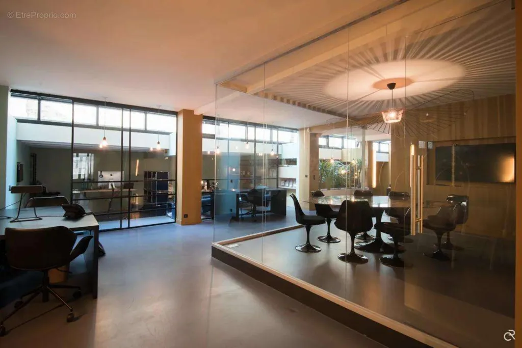 Bureau - Loft Rénové avec Verrière et Fibre Optique
