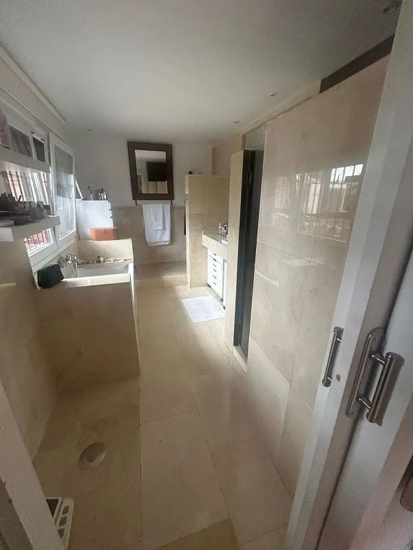 Vannitoad - Semi-detached House with Pool in Montepríncipe