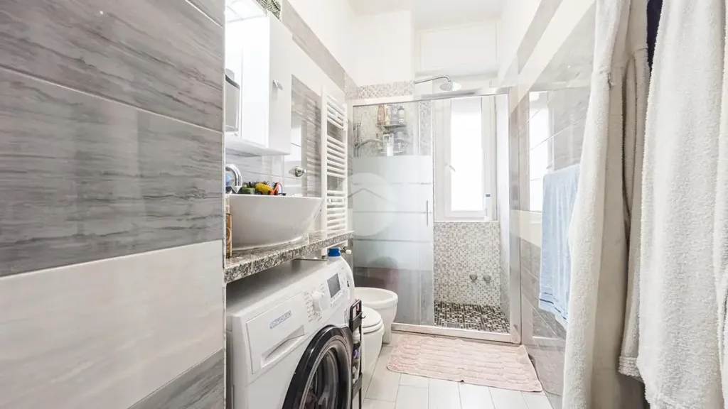 Vannitoad - Rustic-Style Flat with Balcony in Milan