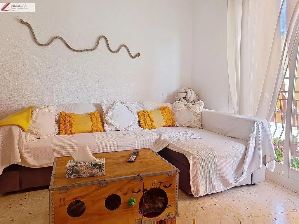 Séjour - Penthouse with Balcony in Les Roquetes Centre
