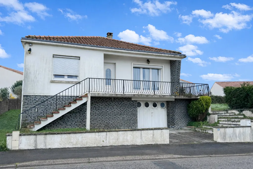 Extérieur - Maison avec Vue sur Château à Apremont