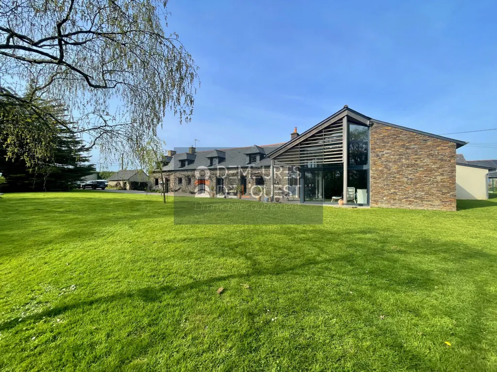 Giardino - Character House with Indoor Pool in Saint-Gonlay