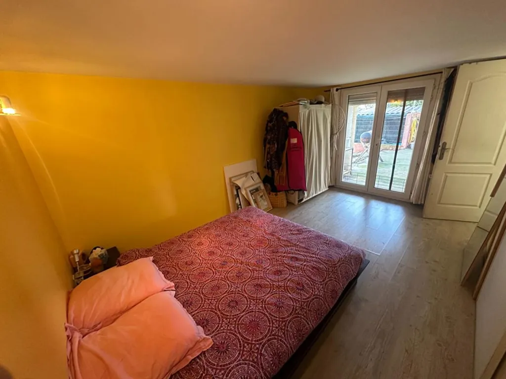 Magamistoad - Split-Level Villa with Garden in Pignan