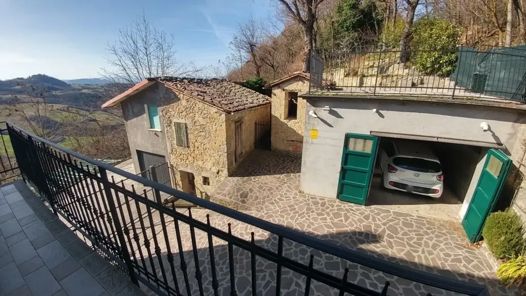 Terrass - Terraced Villa with Garden in Zocca