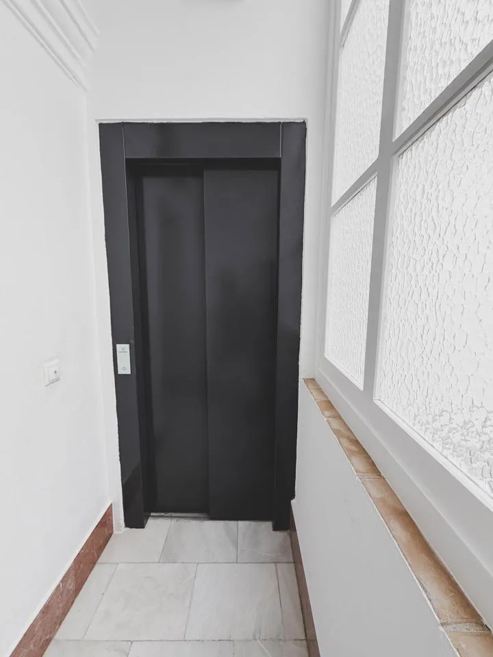 Entrée - Historic Flat with Balcony in Plaza España