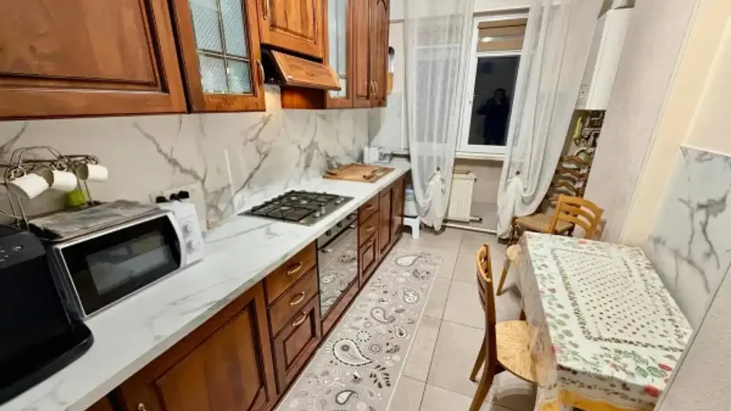 Köök - Apartment with Balcony in Piacenza
