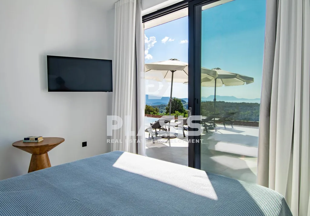 Magamistoad - Newly Built Cave Villas with Private Pools in Lefkada