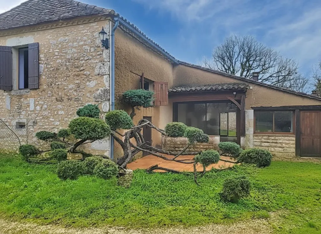 Extérieur - Maison en Pierre avec Piscine à Gageac-et-Rouillac