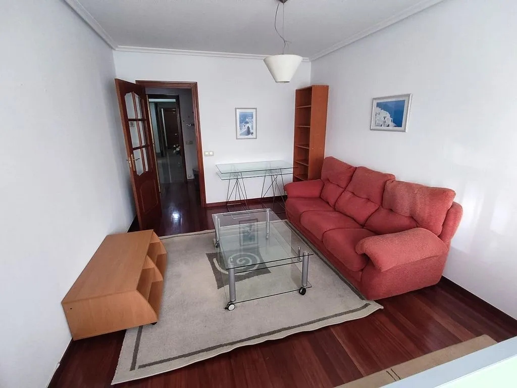 Séjour - 2-Bedroom Apartment with Garage in Ourense Centre