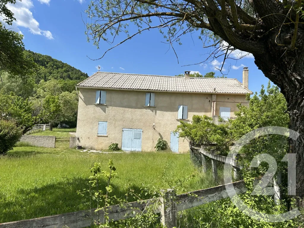 Außenansicht - 10-Room House with Equestrian Facilities in Clumanc