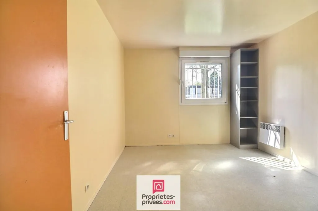 Rooms - Studio in Cergy near University