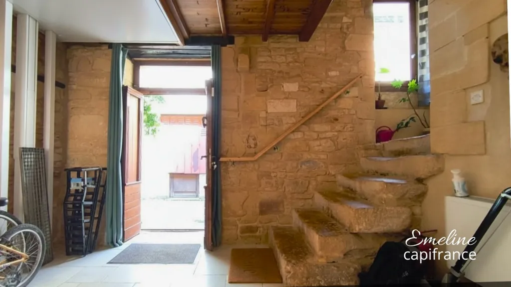 hallway_entrance