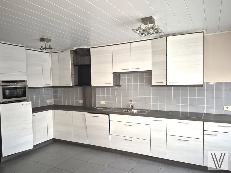 Cuisine - Magasin Central à Izegem avec Appartement