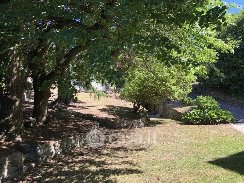Jardin - Duplex with Garden View in Camnago Volta, Como