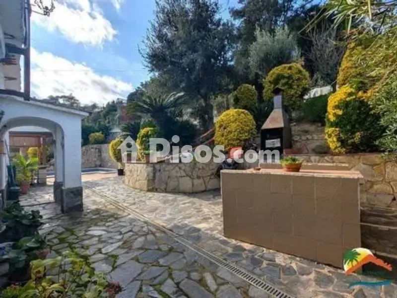 Terrazza - Chalet with Pool and Mountain Views in Lloret Blau
