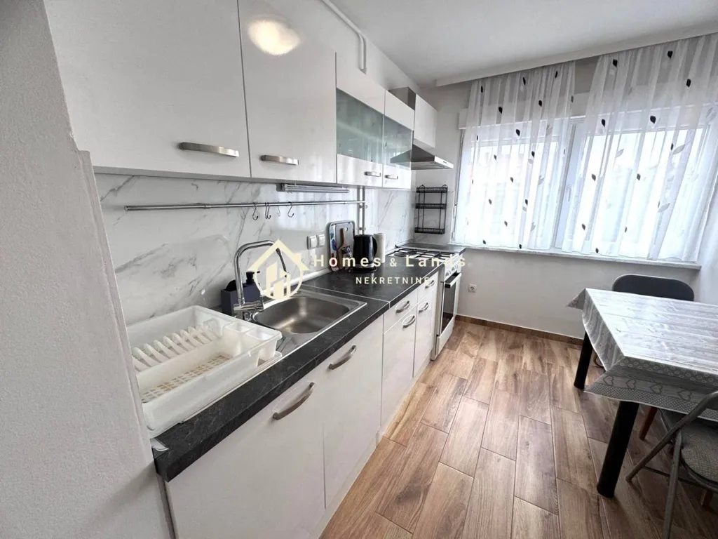 Cuisine - Modern 3-Bedroom Flat with Lift in Dubrava