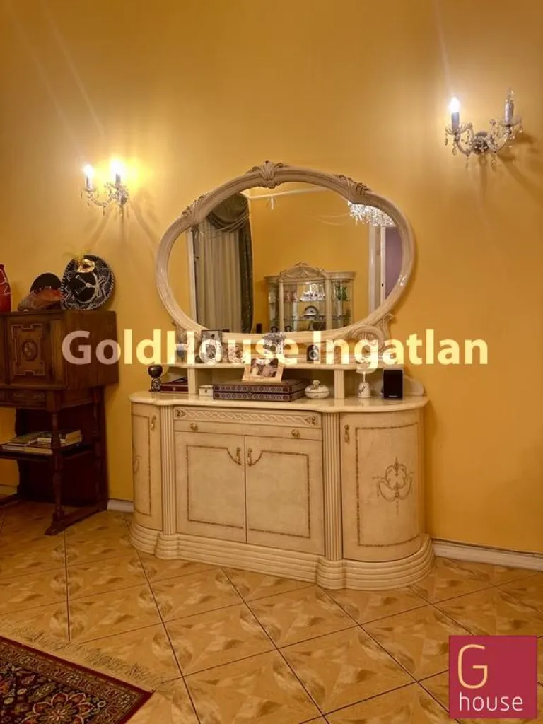 Séjour - Appartement avec vue sur rue à Budapest VIe arrondissement