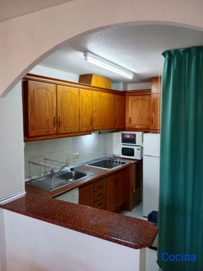 Cucina - Ample Apartment with Terrace in Centre