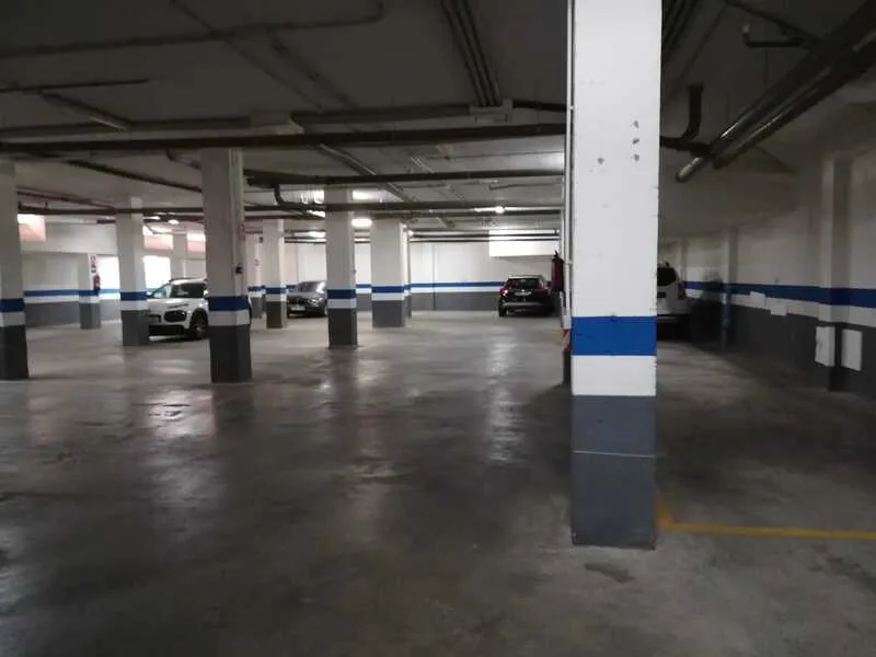 Garaaž - Parking Space in Sagunto/Sagunt