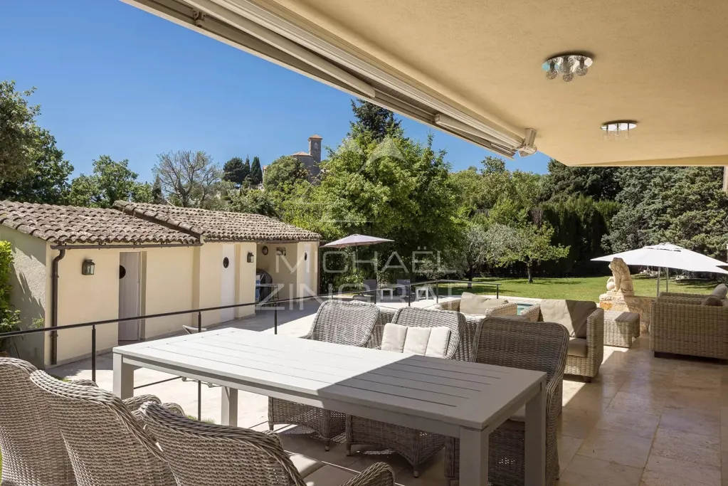 Terrace - Charming House with Pool in Cabris