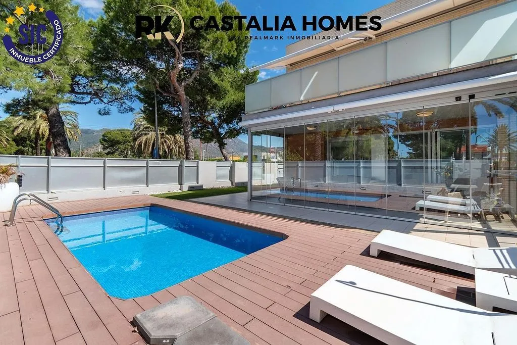 Piscine - Luxury House with Pool in Benicassim