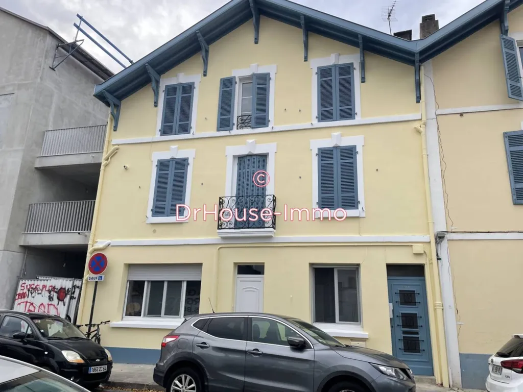 Välivaade - Bright 3-Piece Apartment in Bayonne