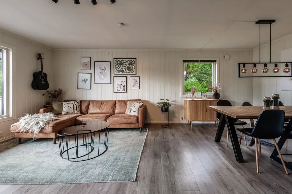 Salle à manger - Apartment with Holsfjorden View in Norway