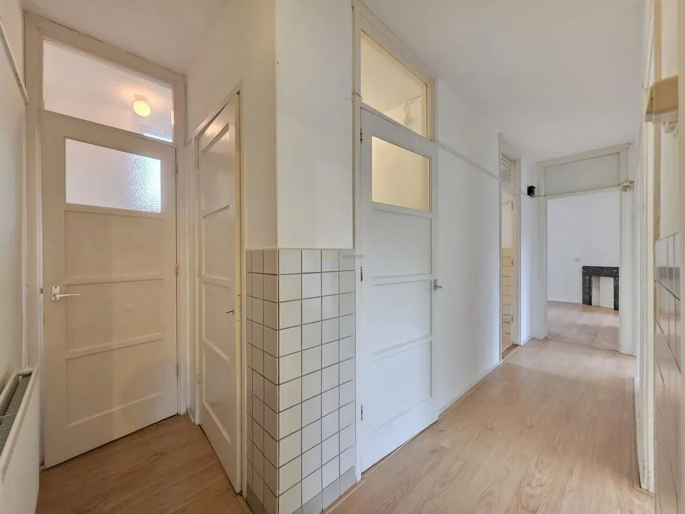 4-toaline korter asukohas Rotterdam