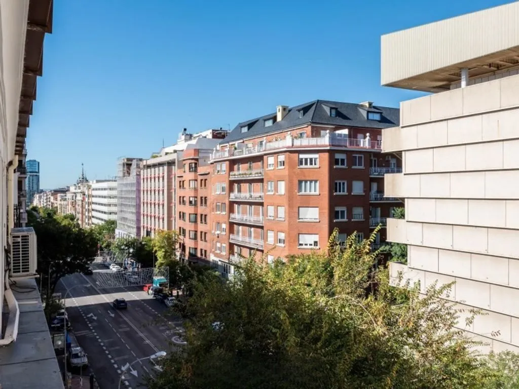 Rõdu - Luxury Apartment with Rooftop Access in Salamanca