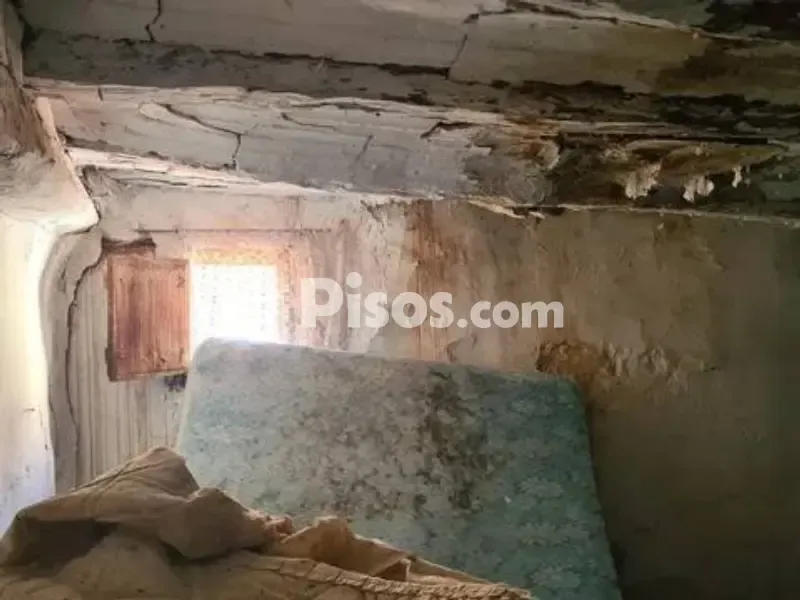 Toad - Rustic House with Historical Charm in Gea de Albarracín