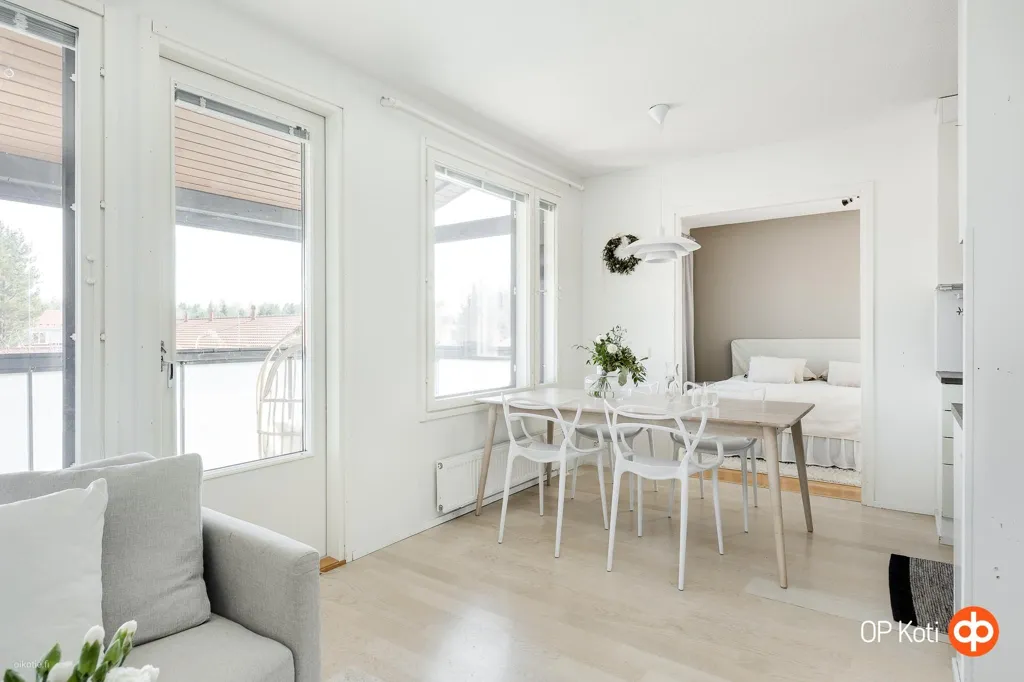 Appartement 3 pièces à FI