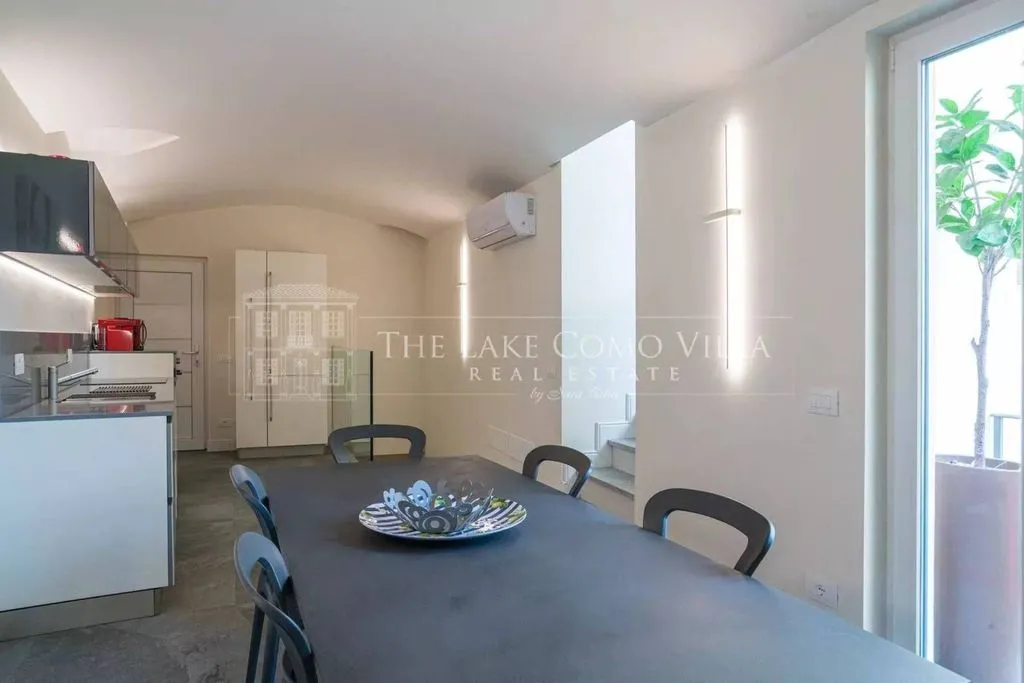 Salle à manger - Luxury Apartment with Private Garden in Menaggio