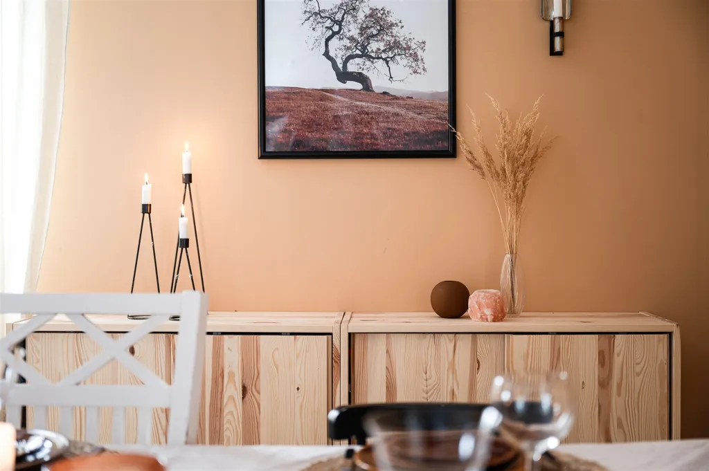Dining Room - Charming Older House with Garden in Ramvik