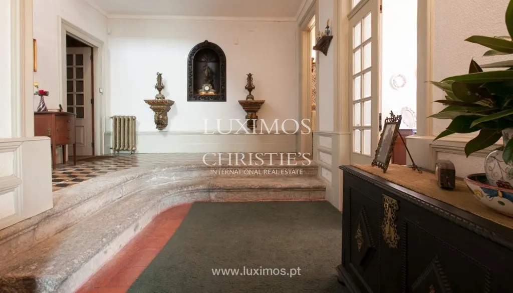 Entrée - Historic Quinta with Lake and Braga Views