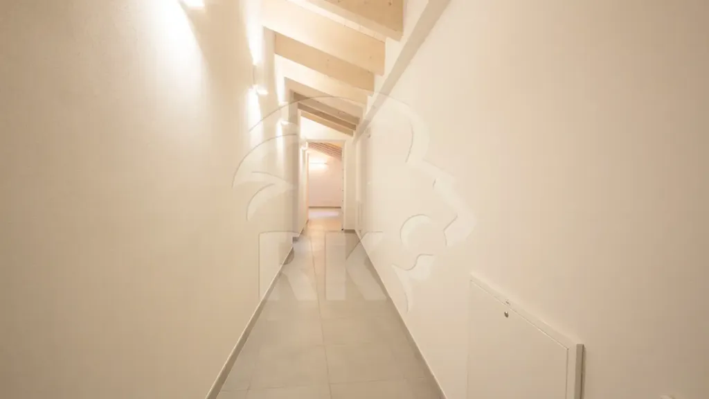 Esik - Newly Built Bilocale with Garden Access in Bologna