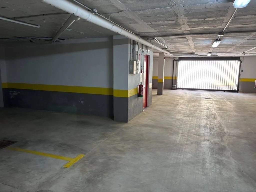 Garage - Luxury Flat with Sea View in Mijas