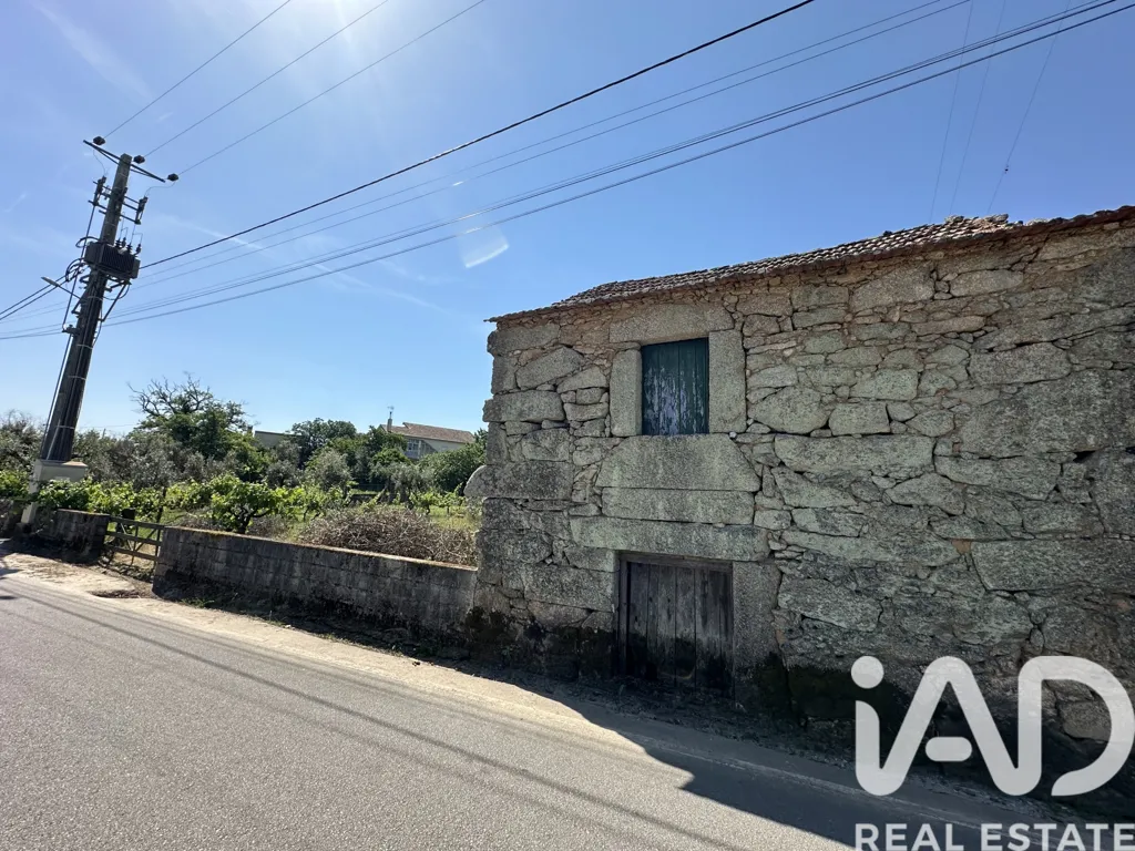 Extérieur - Buildable Plot with Granite Shed in Mangualde