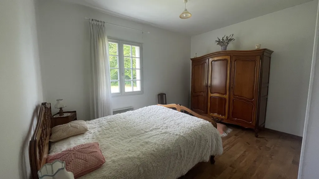Chambres - Maison Charmante avec Piscine dans Quartier Calme