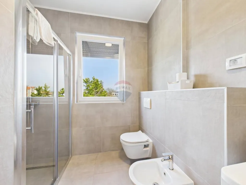 Salles de bain - Modern Apartment with Balcony in Štinjan, Pula