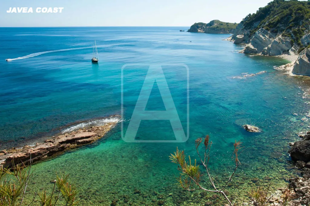 Luxury Villa with Sea Views in Javea