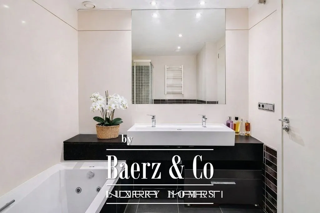 Vannitoad - Luxury Flat with Sea View in Diagonal Mar, Barcelona
